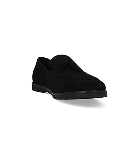 360 degree animation of product Black suede tassel loafers frame-19