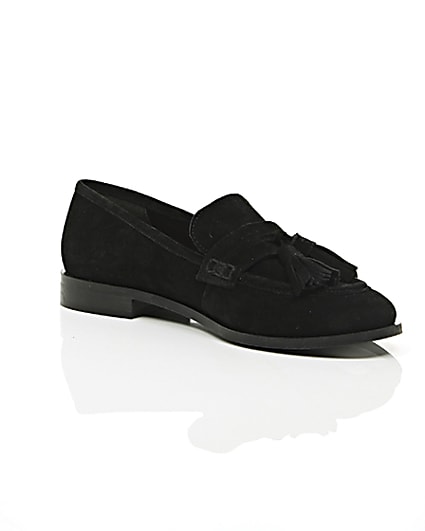 360 degree animation of product Black suede tassel loafers frame-7