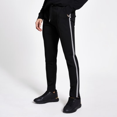 black smart joggers