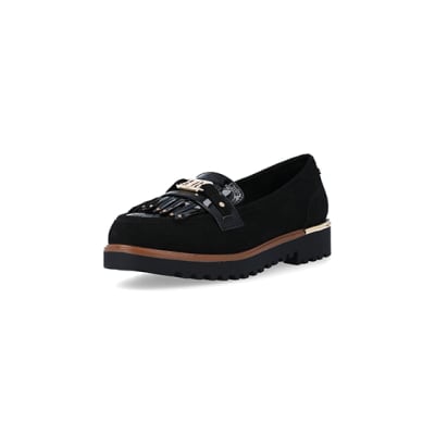 360 degree animation of product Black tassel detail loafers frame-0