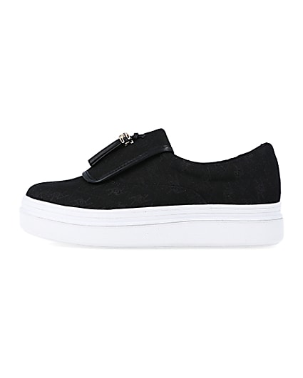 360 degree animation of product Black tassel faux leather trainers frame-3