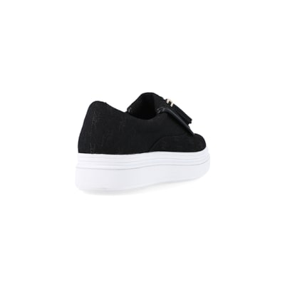 River island deals black plimsolls