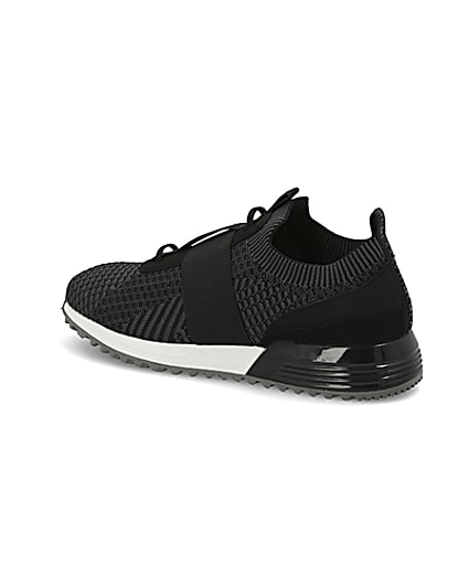 360 degree animation of product Black textured knit runner trainers frame-5