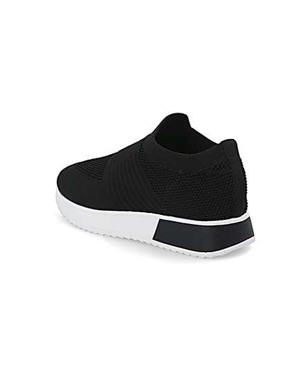 360 degree animation of product Black textured knit runner trainers frame-6