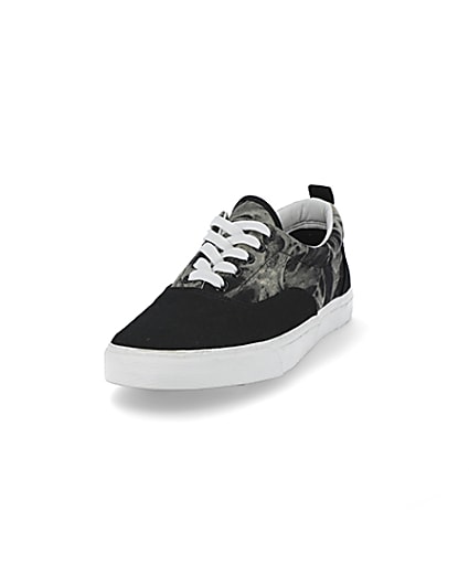 360 degree animation of product Black tie dye lace-up trainers frame-23