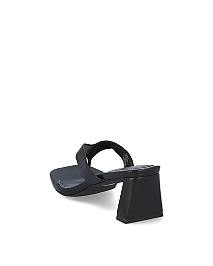 360 degree animation of product Black toe thong block heel sandals frame-7