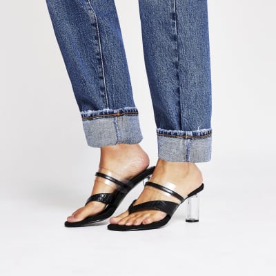 thong mule sandals