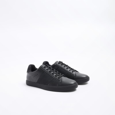 River island black hot sale knit runner trainers