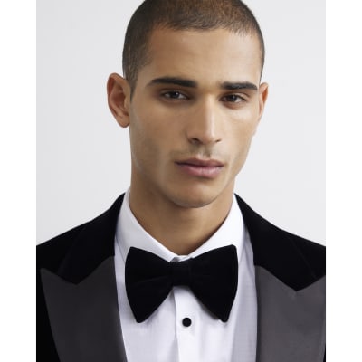 Black Velvet Bow Tie