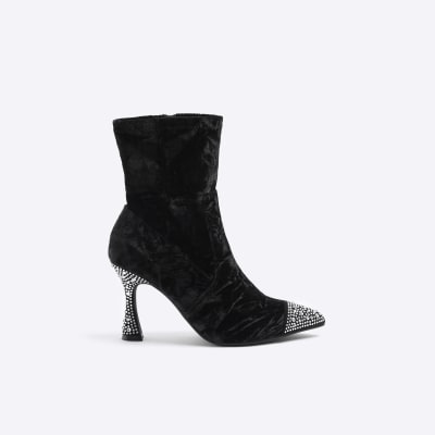 Monogram embellishment block heel hot sale boots