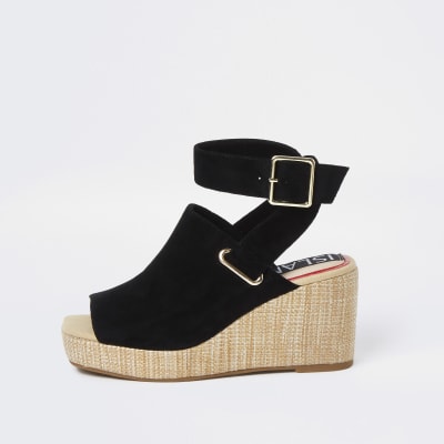 Black wedge shoe boots