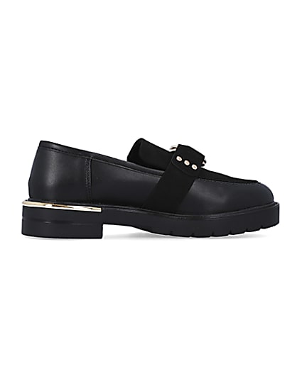 360 degree animation of product Black wide fit buckle chunky loafers frame-14