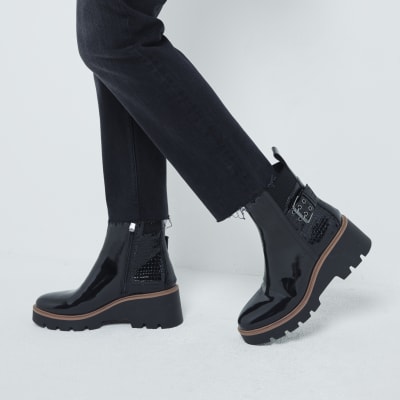 buckle chelsea boots womens