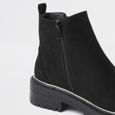 Black wide fit chunky heel boots