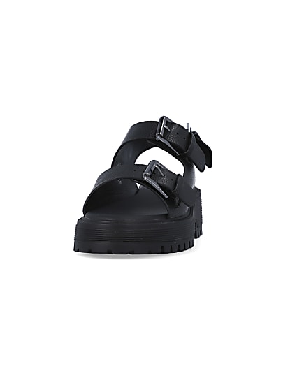 360 degree animation of product Black wide fit flatform dad sandals frame-22
