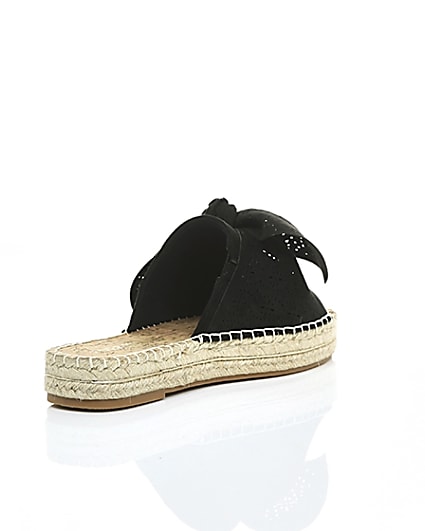 360 degree animation of product Black wide fit laser cut bow espadrille mules frame-12