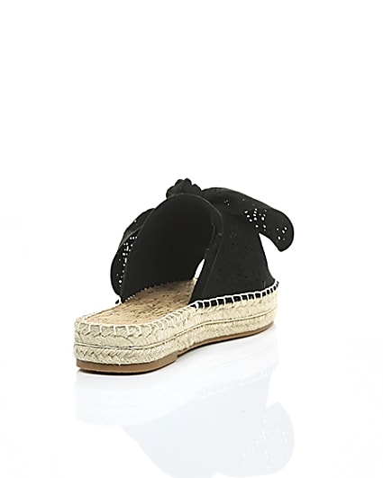 360 degree animation of product Black wide fit laser cut bow espadrille mules frame-13