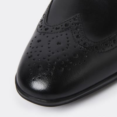 Black wide fit leather derby shoes