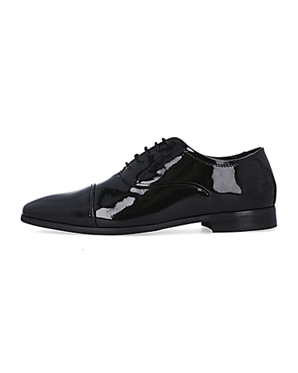 360 degree animation of product Black wide fit Patent Oxford shoes frame-3