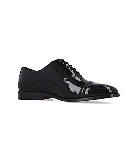 360 degree animation of product Black wide fit Patent Oxford shoes frame-17