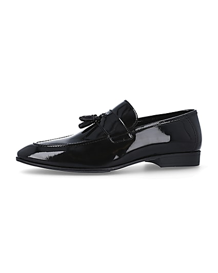 360 degree animation of product Black wide fit patent tassel loafers frame-2