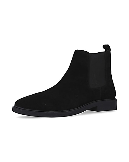 360 degree animation of product Black wide fit Suede Chelsea Boots frame-1