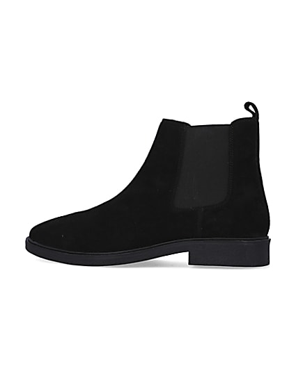 360 degree animation of product Black wide fit Suede Chelsea Boots frame-4