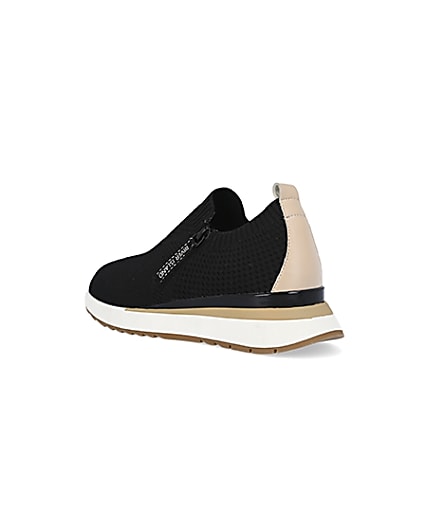 360 degree animation of product Black wide knitted trainers frame-6