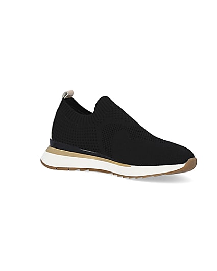 360 degree animation of product Black wide knitted trainers frame-17