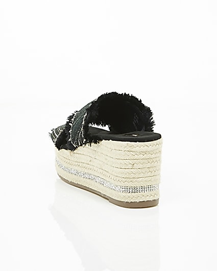 360 degree animation of product Black woven chain trim espadrille wedges frame-17