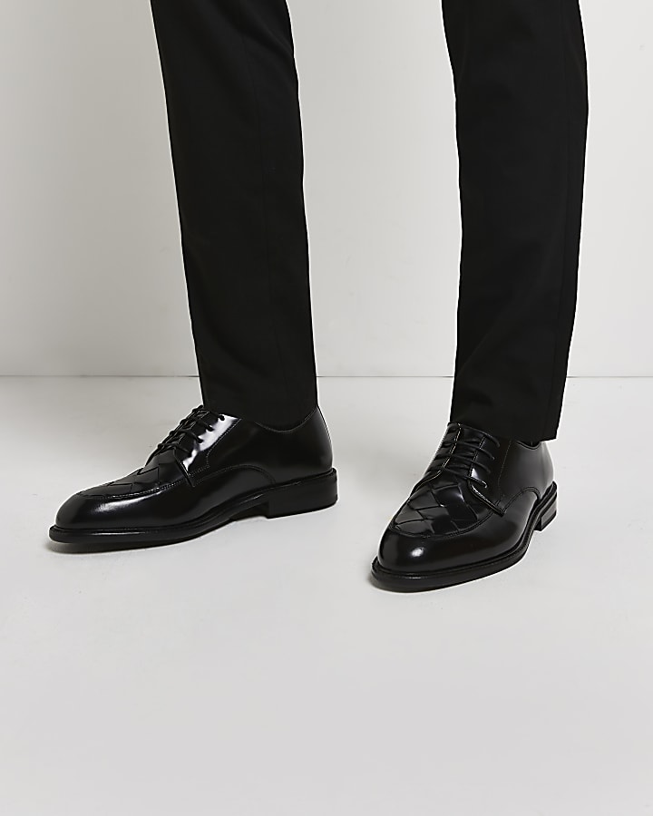 Black woven derby shoes