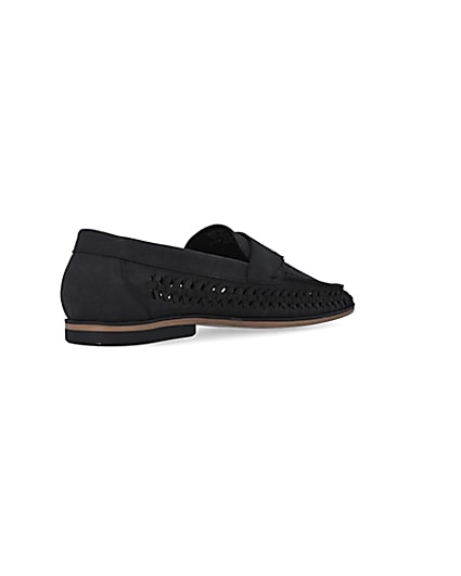 360 degree animation of product Black Woven Tassel Loafers frame-12