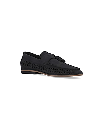 360 degree animation of product Black Woven Tassel Loafers frame-18