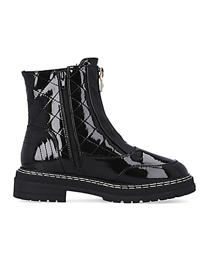 360 degree animation of product Black zip front ankle boots frame-15