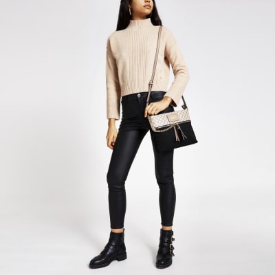 Black zip front cross body messenger Handbag