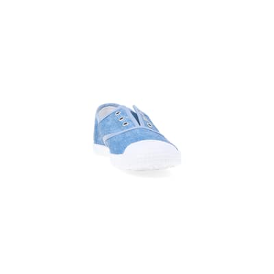 360 degree animation of product Blue canvas slip on trainers frame-20