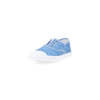 360 degree animation of product Blue canvas slip on trainers frame-23