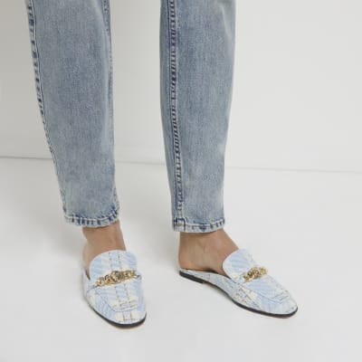 backless loafers