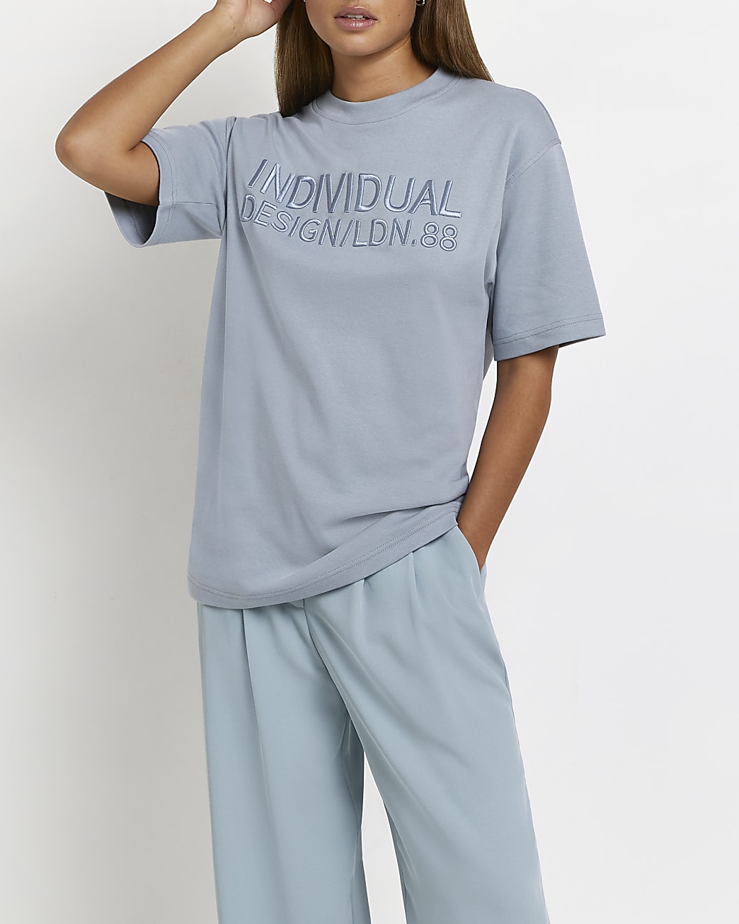 Blue embroidered oversized t-shirt