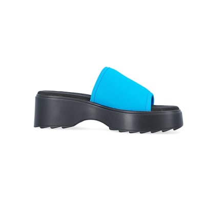 360 degree animation of product Blue Flatform Mule frame-16