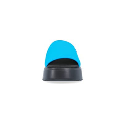 360 degree animation of product Blue Flatform Mule frame-21