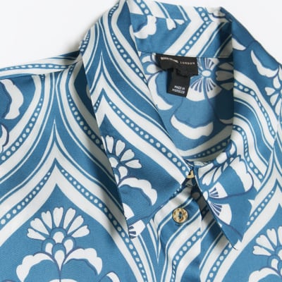 Blue floral print shirt