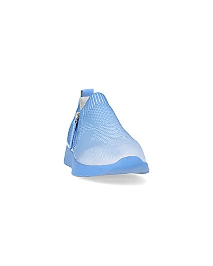 360 degree animation of product Blue knitted runner trainers frame-20