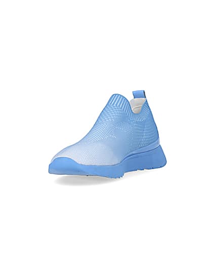 360 degree animation of product Blue knitted runner trainers frame-23