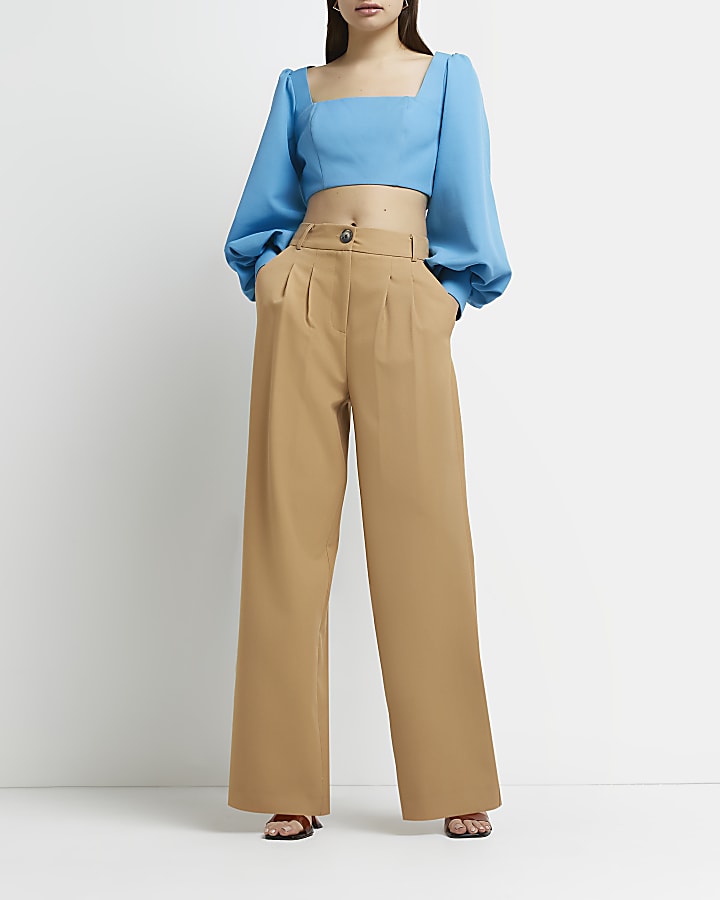 Blue large puff sleeve cropped top