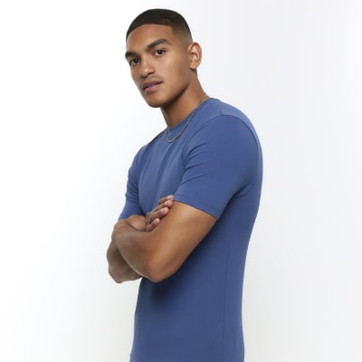 Blue muscle fit tshirt River Island