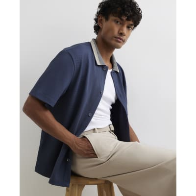 Blue Regular Fit Buttoned Shirt