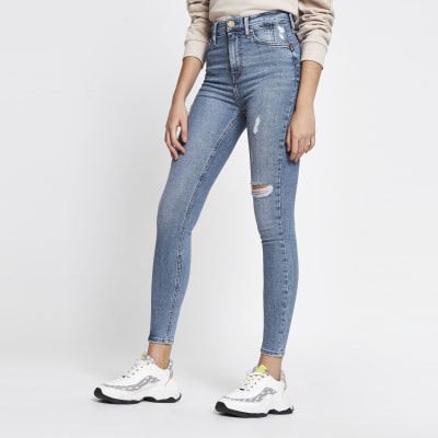 ripped bum skinny jeans