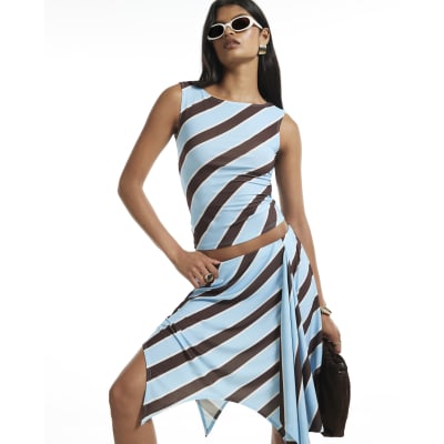 Sleeveless Boat Neck Stripe Top