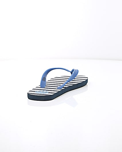 360 degree animation of product Blue stripe print flip flops frame-14